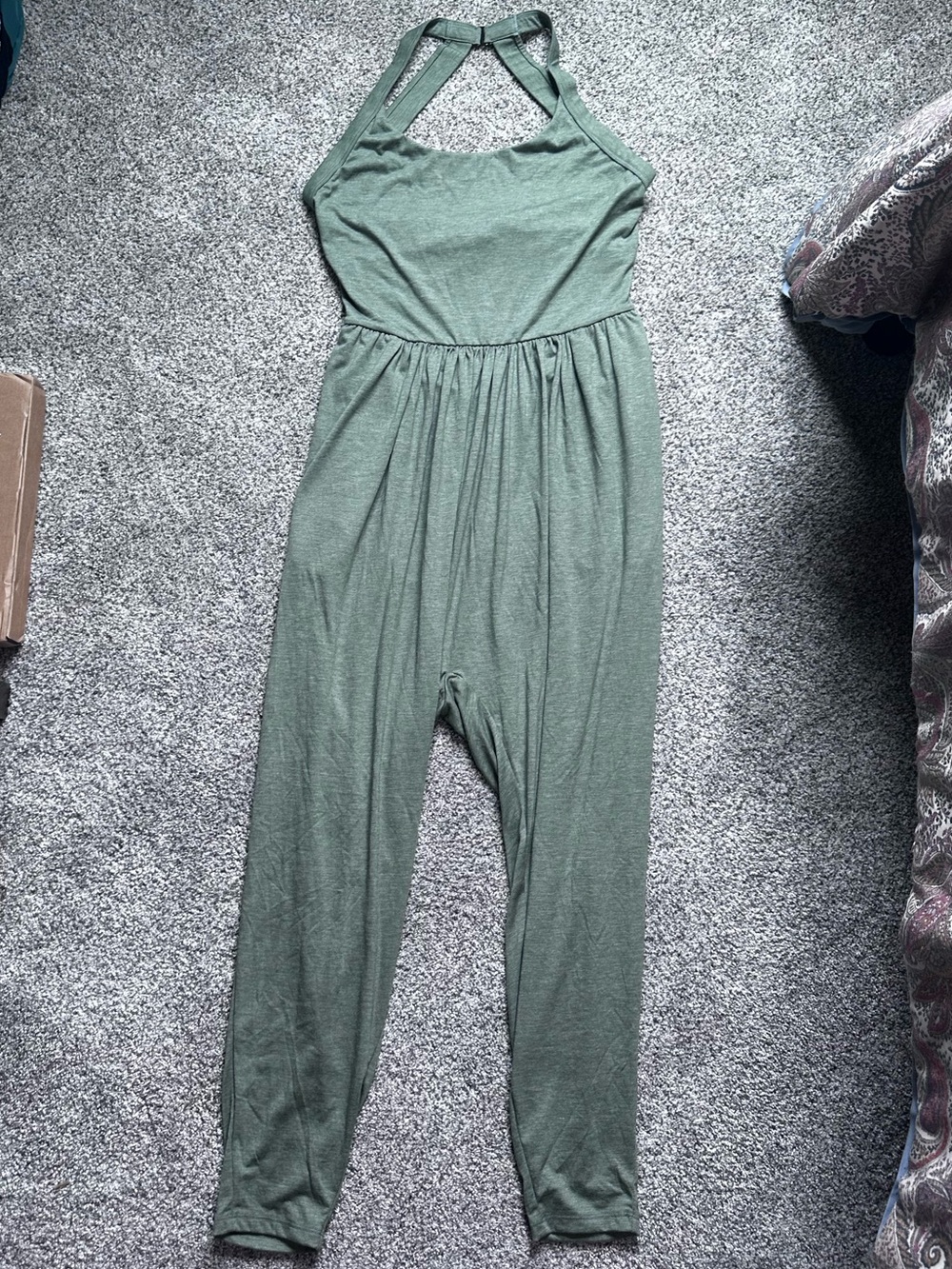 HALARA Olive Green Sleeveless Gathered-Waist Jumpsuit - Picture 6 of 12